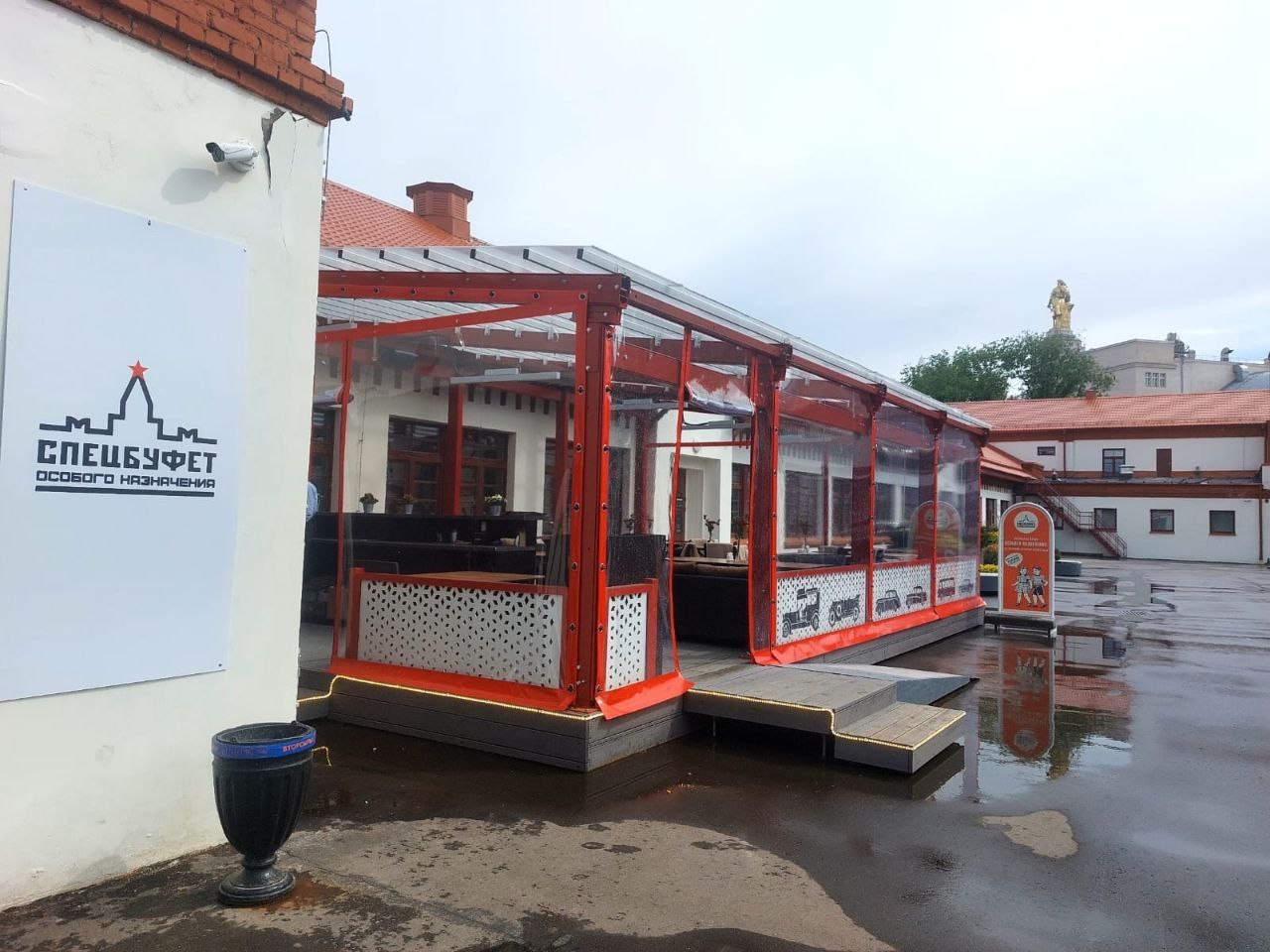 ПВХ шторы для летней террасы кафе в Велиже
